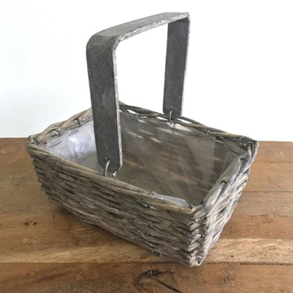 White Wash Lined Rectangular Trug with Wooden Handle Close Up